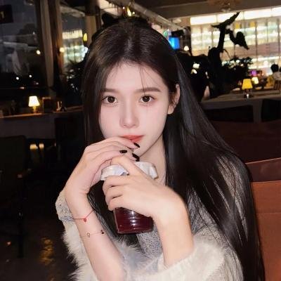 吞噬太阳的女子